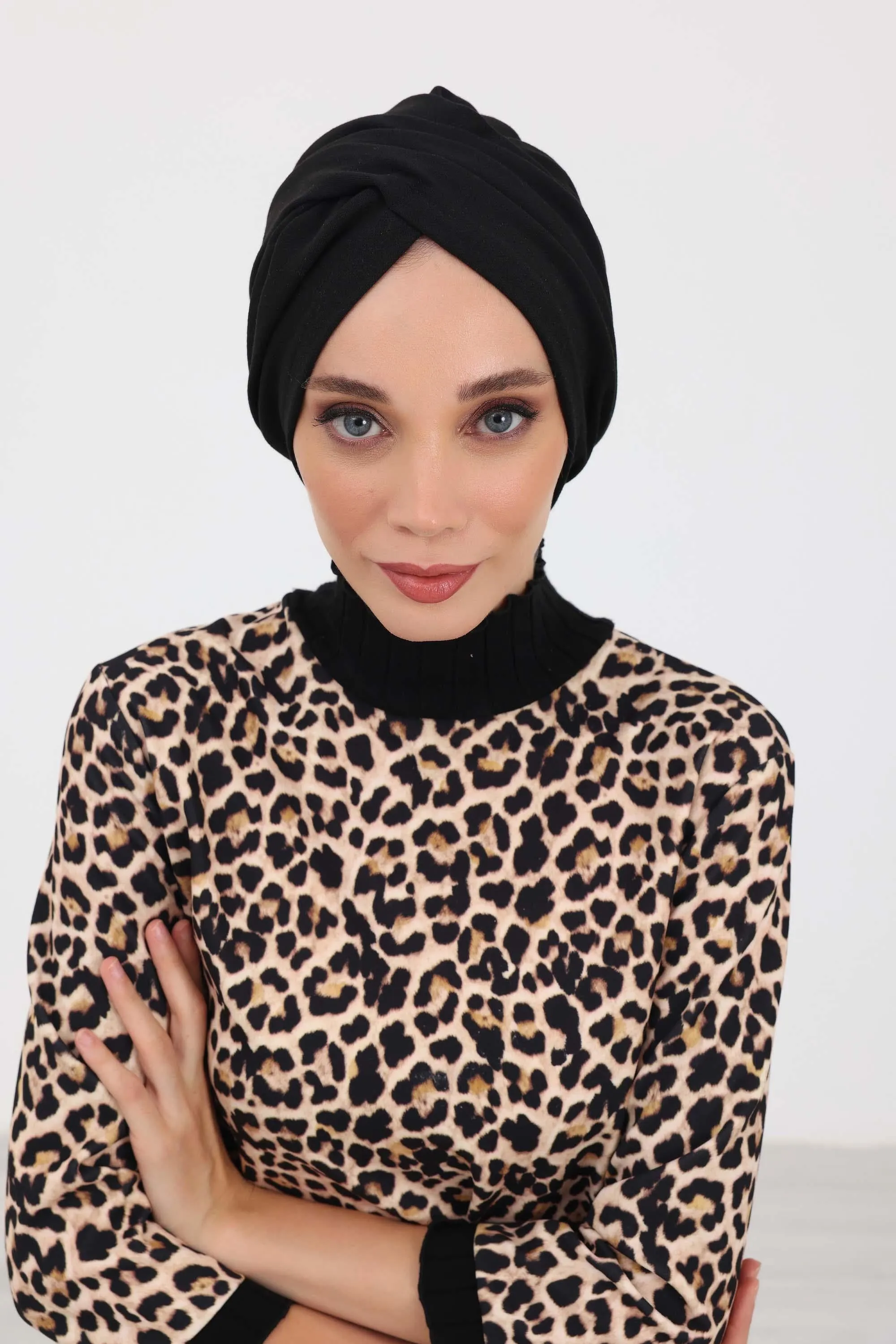 Elegant Stretchable Winter Turban Bonnet for Women, One-Size Polyviscose Headwrap for Cold Weathers, Thick and Cozy Chemo Headwrap,B-9IV