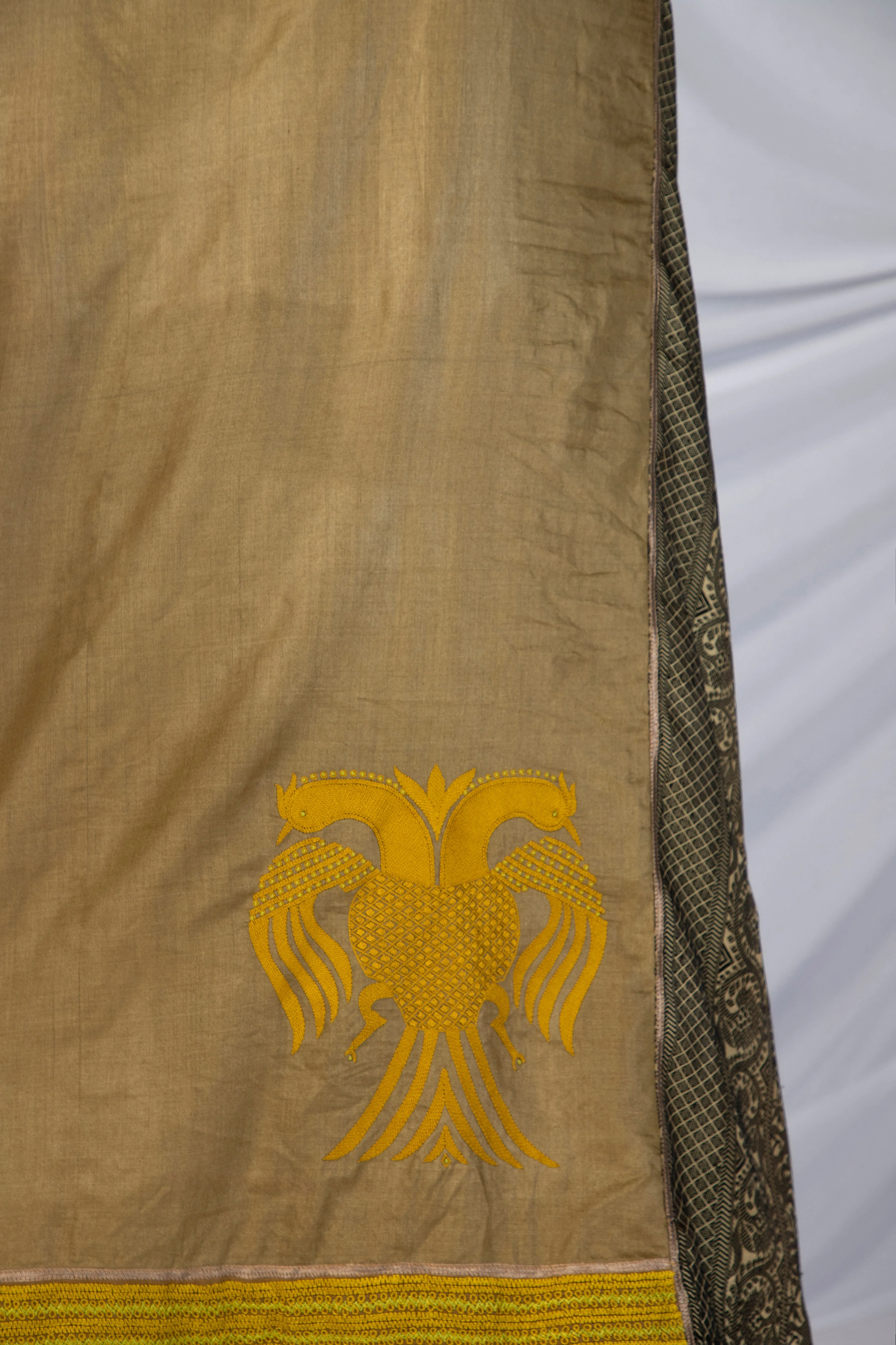 Gandberunda Saree And Blouse Setin Tortilla Brown And Black