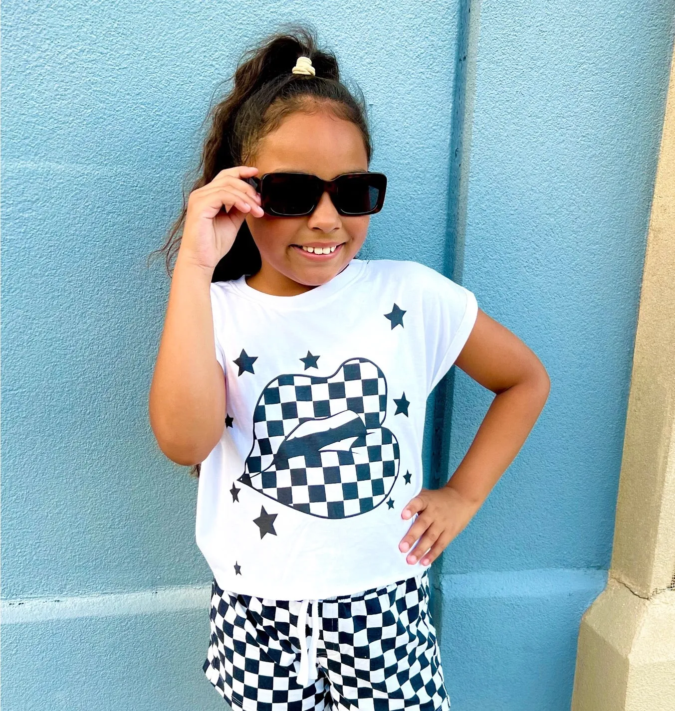 Paper Flower Kiss Lips With Checkered Tween Graphic Tee