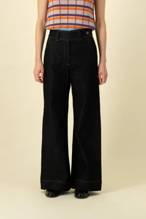 Rib Cage Manhattan Contrast Stitch