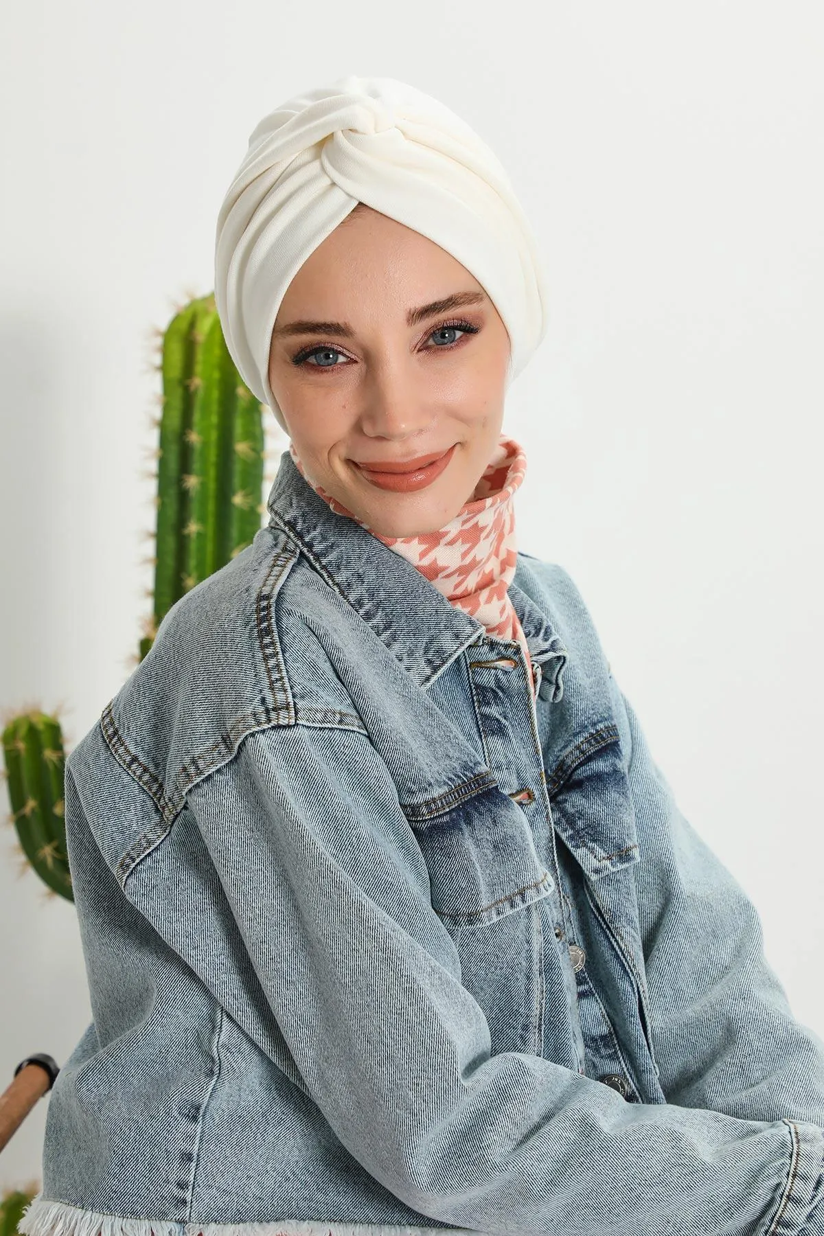 Stretchable Ribbed Winter Turban Bonnet for Women, Soft Polyviscose Headwrap, Cozy and Stylish Stretchable Headwrap for Cold Weather,B-4RB